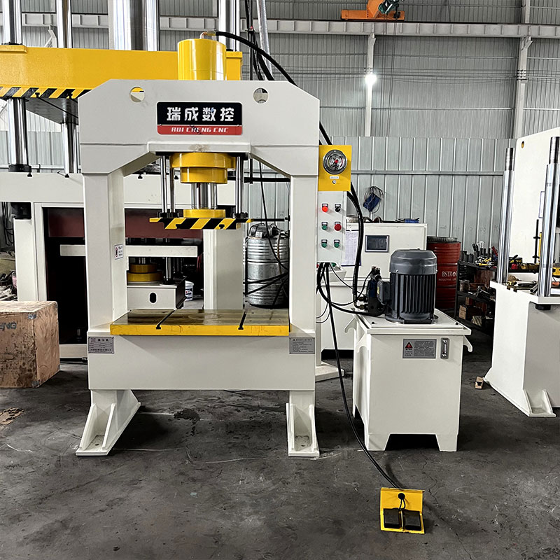 100噸龍門液壓機